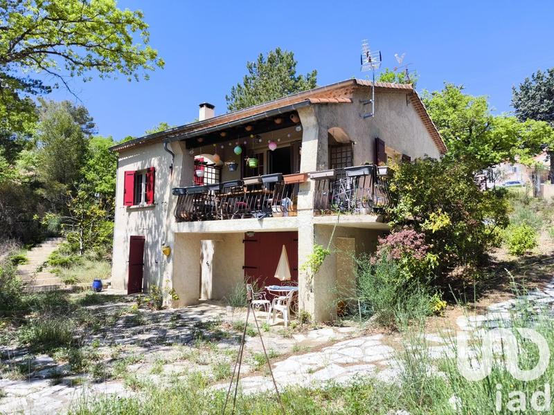 Maison - 123 m² - 5 pièces