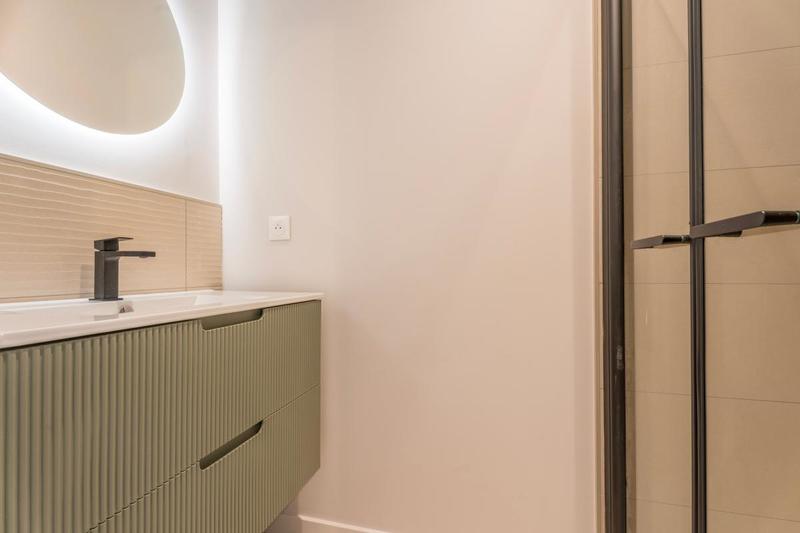 Maison - 182 m² - 6 pièces