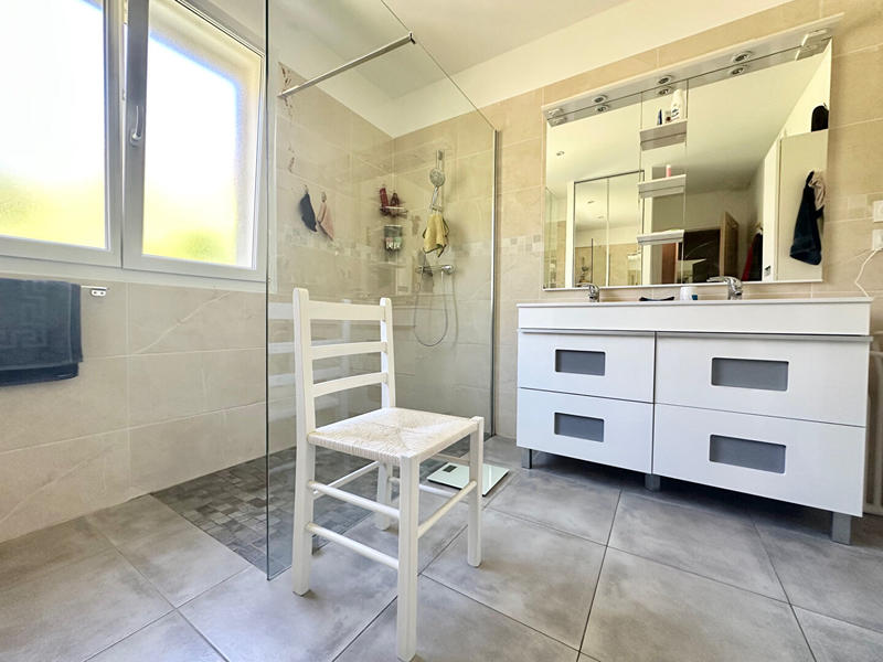 Maison - 150 m² - 4 pièces