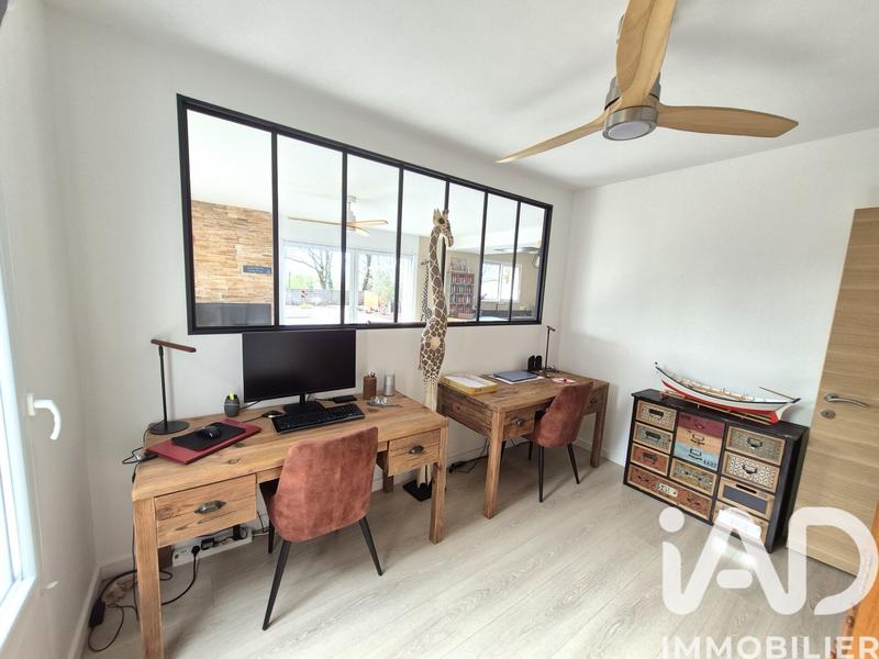 Maison - 104 m² - 4 pièces