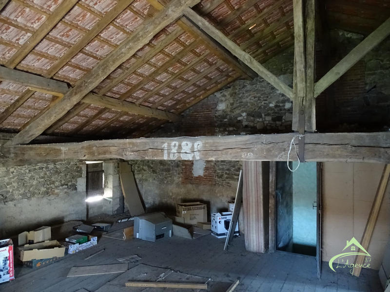 Maison ancienne - 163 m² - 7 pièces