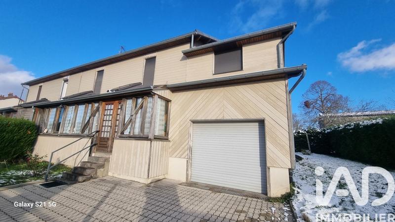 Maison - 202 m² - 5 pièces