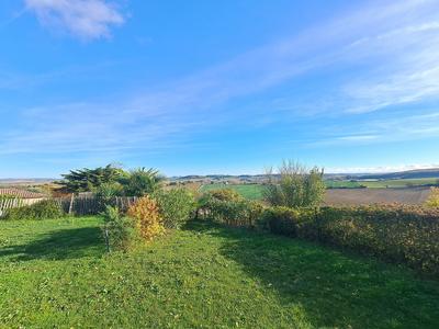 Maison - 425 m² - 10 pièces