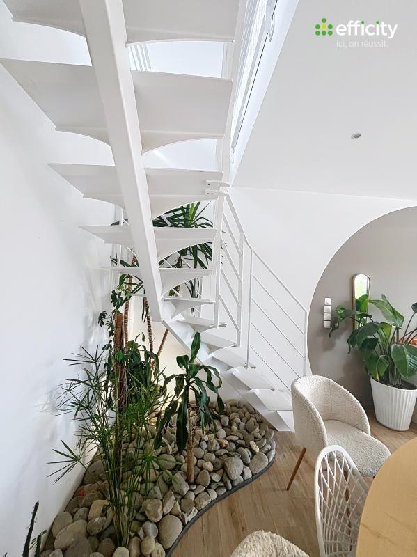 Maison - 175 m² - 6 pièces