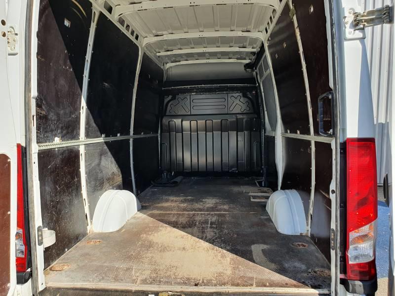 Iveco Daily Fgn 35 s 13 V12 H2 Quad-Leaf Bvm6