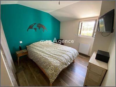 Maison - 80 m² - 3 pièces