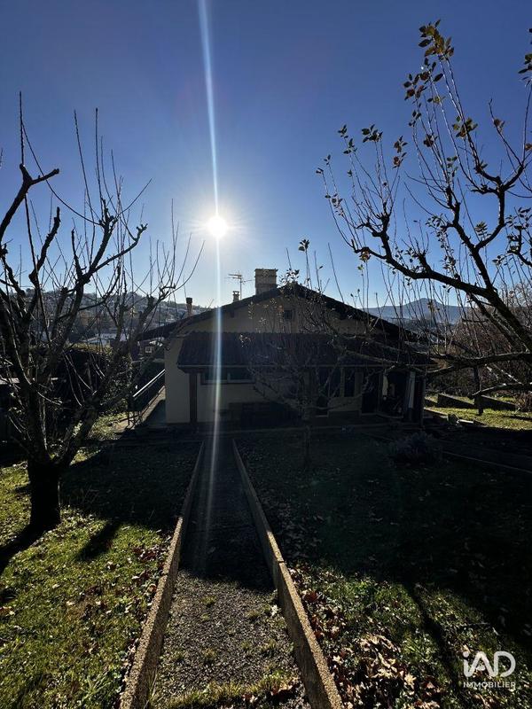 Maison - 145 m² - 7 pièces