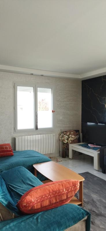 Maison - 94 m² - 4 pièces