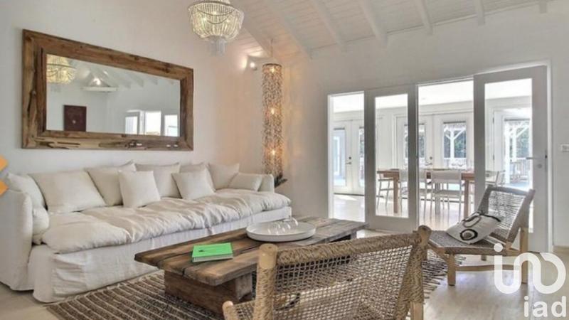 Maison - 200 m² - 4 pièces