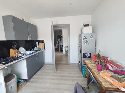 Appartement - 83 m² - 4 pièces