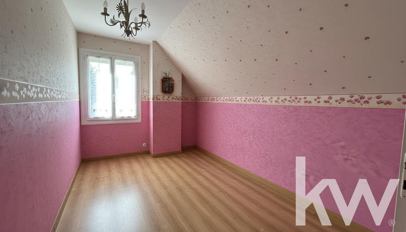 Maison - 111 m² - 5 pièces