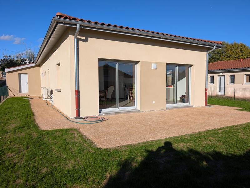 Maison - 92 m² - 4 pièces