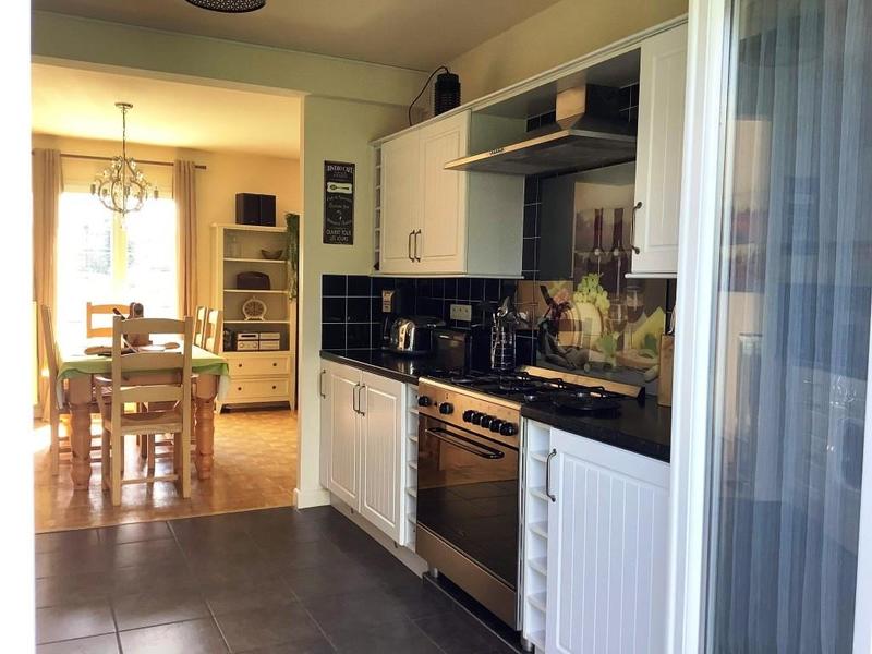 Maison - 140 m² - 5 pièces