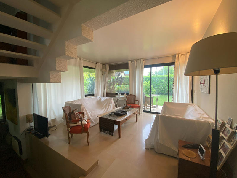 Maison - 195 m² - 7 pièces