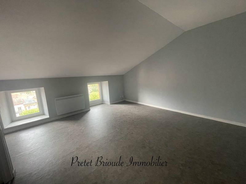 Maison - 85 m² - 5 pièces