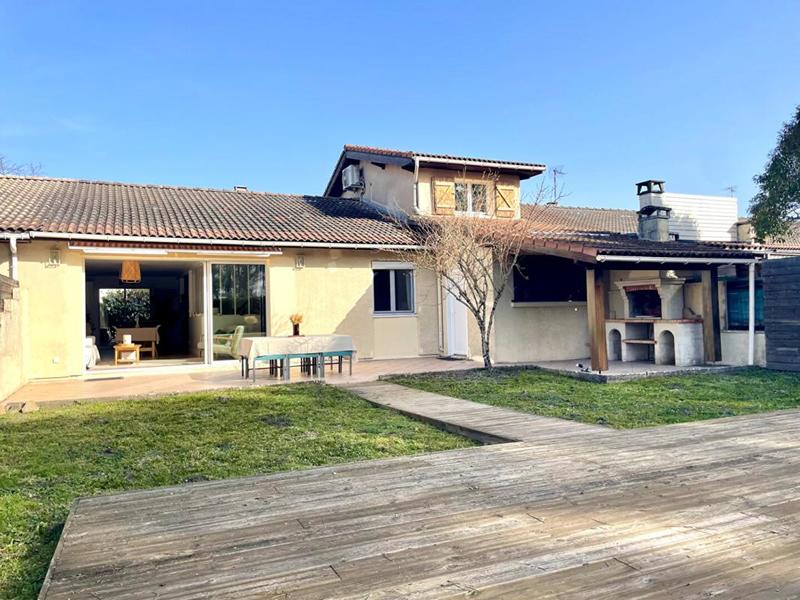 Maison - 100 m² - 5 pièces