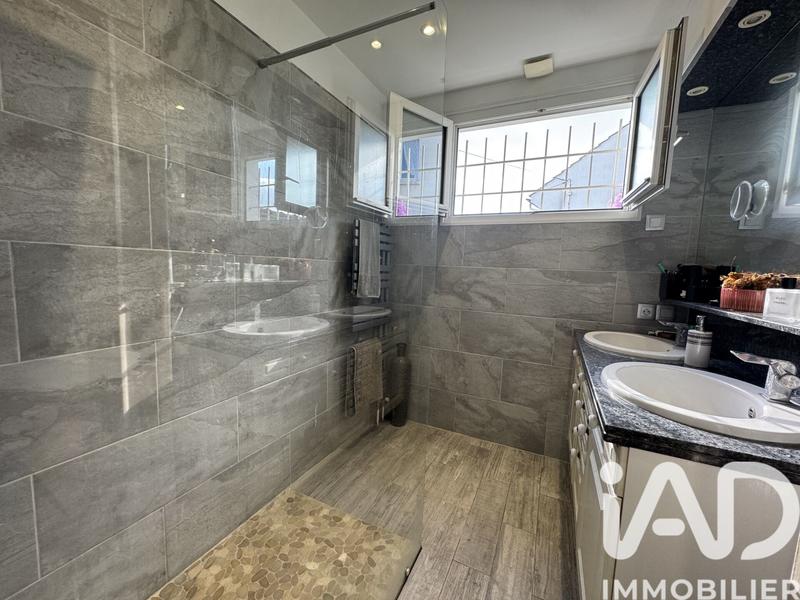 Maison de maîtres - 199 m² - 8 pièces