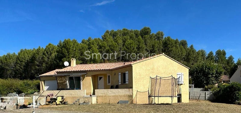 Villa - 100 m² - 5 pièces