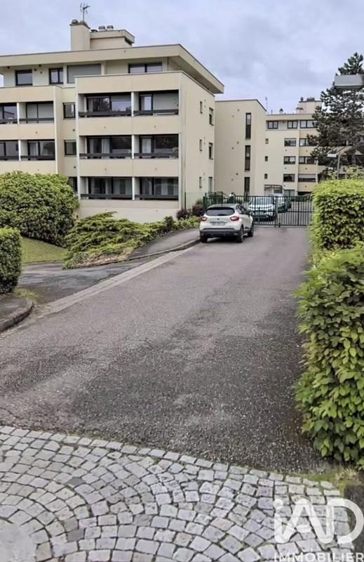 Parking - 16 m²