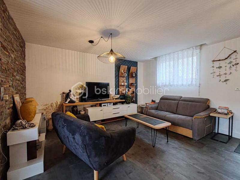 Maison - 104 m² - 5 pièces