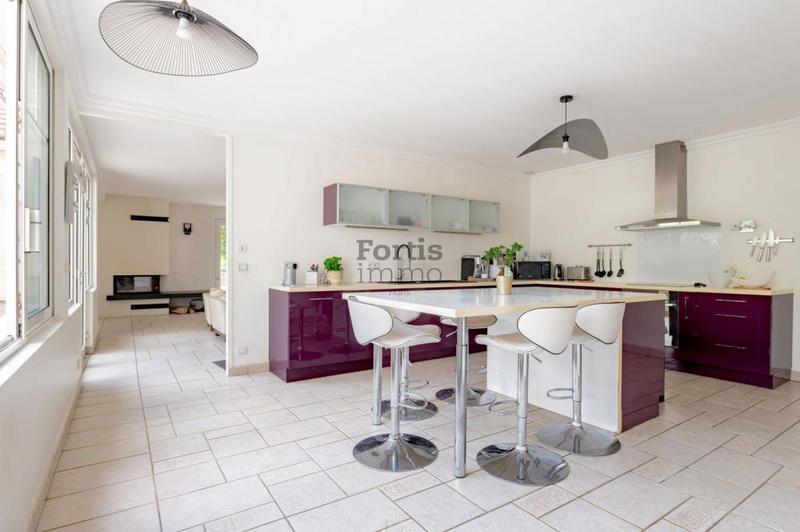 Corps de ferme - 414 m² - 14 pièces