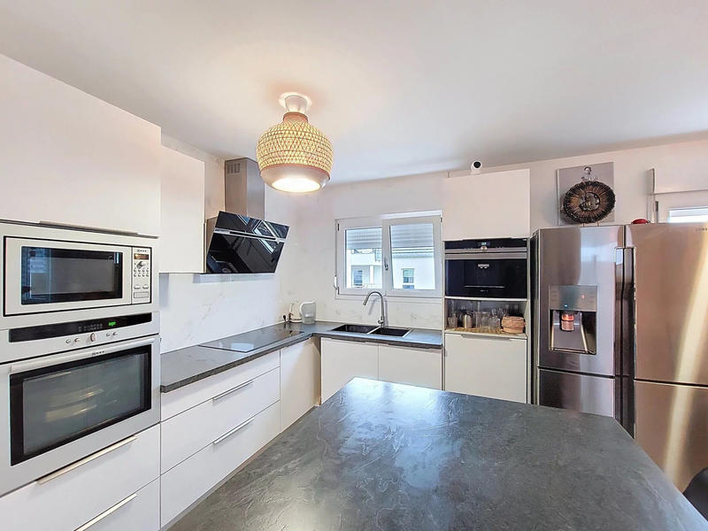 Appartement - 133 m² - 4 pièces