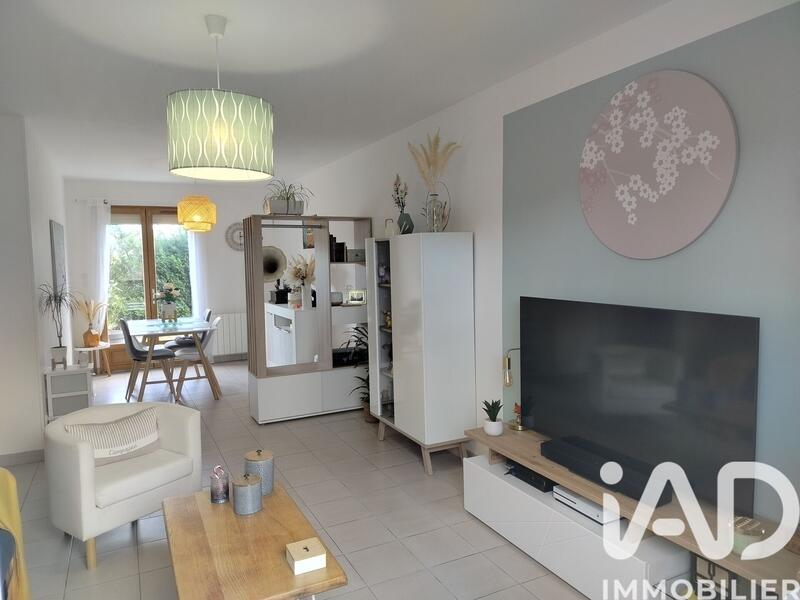 Maison - 64 m² - 4 pièces