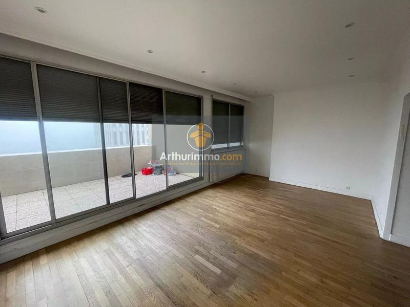 Appartement - 83 m² - 3 pièces