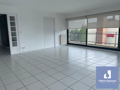 Appartement - 96 m² - 4 pièces