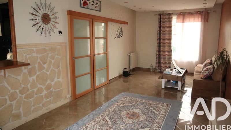 Maison - 115 m² - 6 pièces