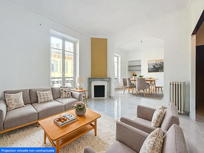 Appartement - 85 m² - 5 pièces