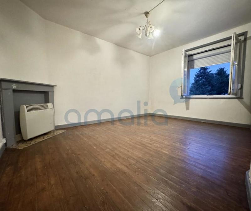 Maison - 104 m² - 6 pièces