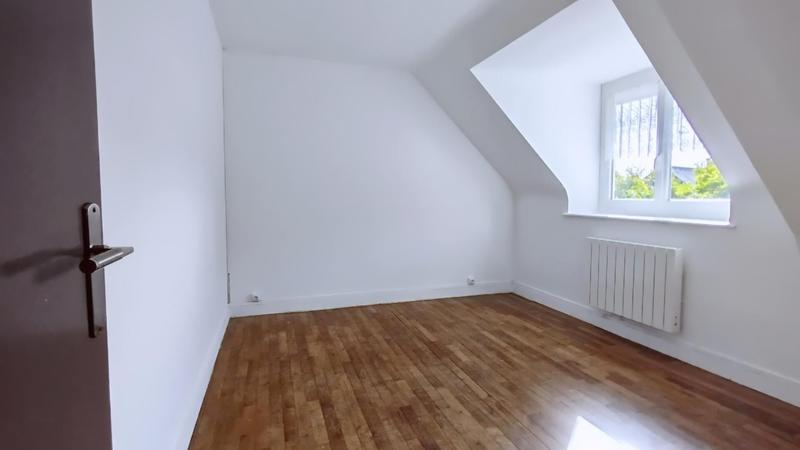 Maison - 190 m² - 7 pièces