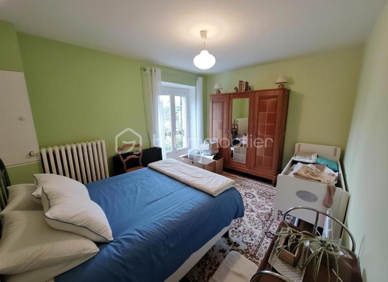 Maison traditionnelle - 141 m² - 5 pièces