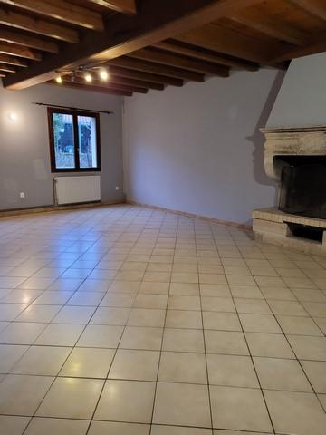 Maison - 204 m² - 7 pièces