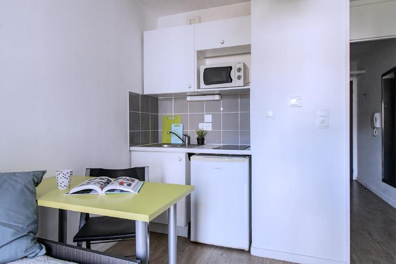 Studio - 18 m² - 1 pièce