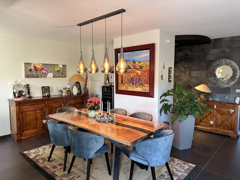 Appartement - 92 m² - 3 pièces