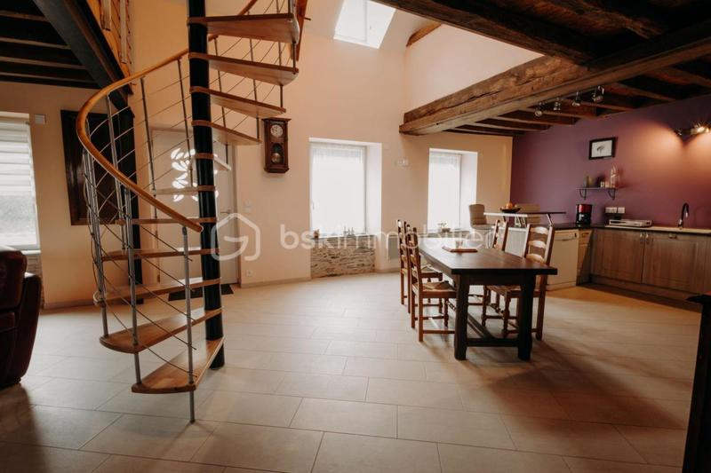 Maison ancienne - 132 m² - 6 pièces