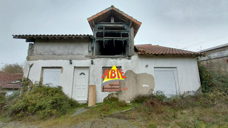 Maison - 95 m² - 4 pièces