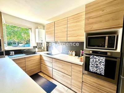 Maison traditionnelle - 118 m² - 5 pièces