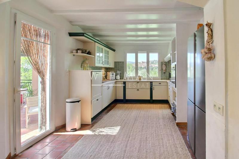 Villa - 145 m² - 5 pièces