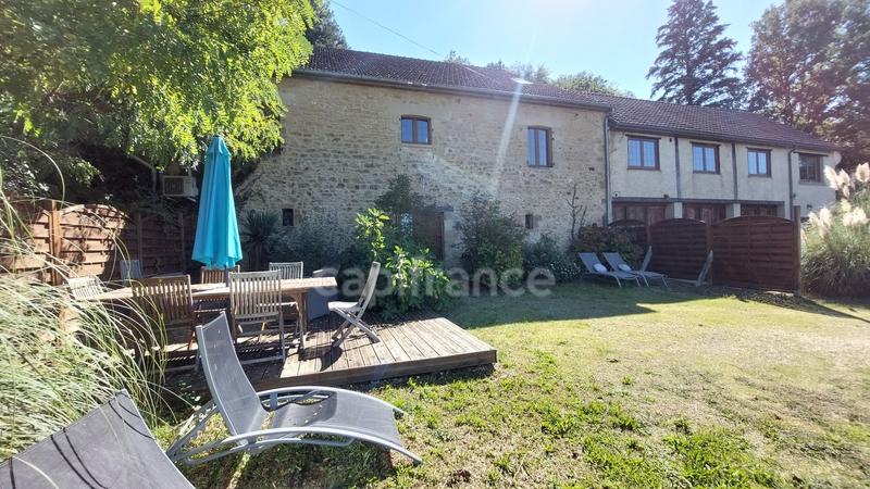 Maison - 363 m² - 17 pièces