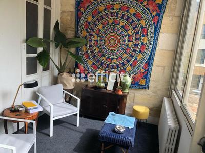 Appartement - 100 m² - 4 pièces