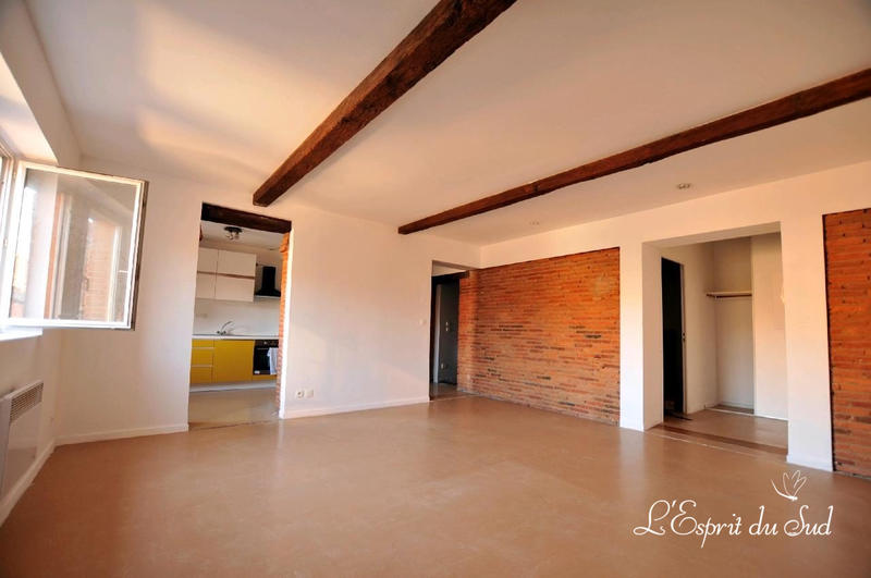 Appartement - 99 m² - 4 pièces