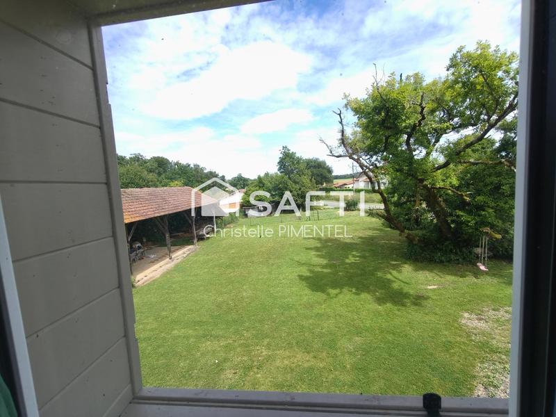 Maison - 198 m² - 6 pièces