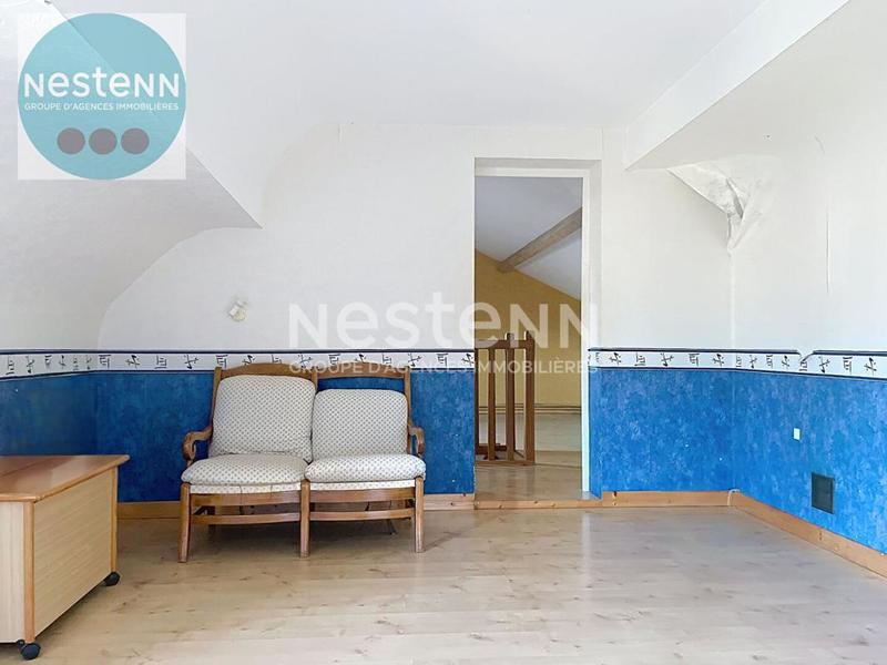 Maison - 195 m² - 7 pièces