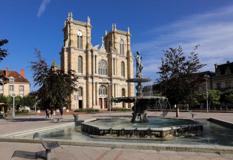 Escapades : Vitry-le-François et découverte du centre ville