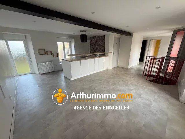 Immeuble - 151 m² - 6 pièces