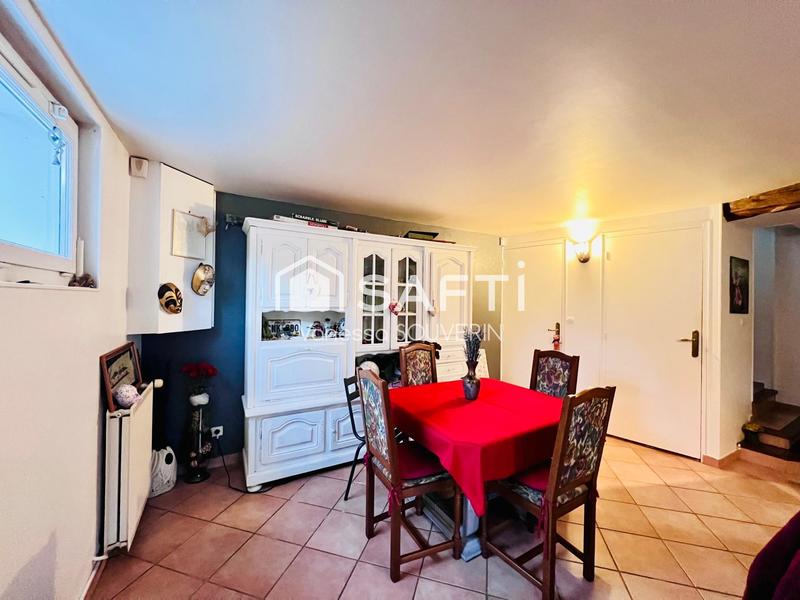 Maison - 93 m² - 4 pièces