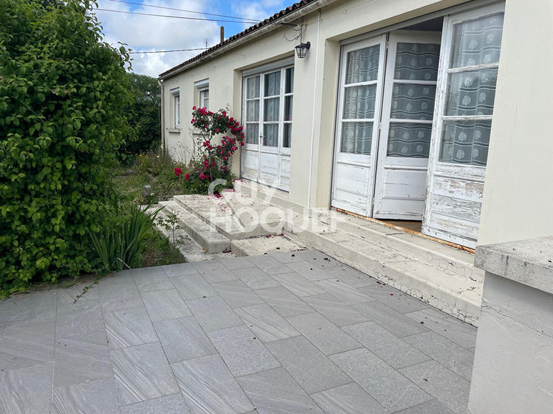 Maison - 92 m² - 6 pièces